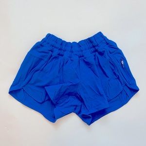 Lululemon - Tracker Low-Rise Lined Short 4”